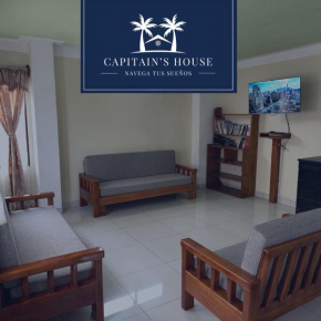 CAPITAINs HOUSE